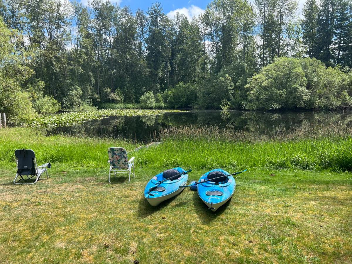 Private Lake House Puyallup Exteriör bild